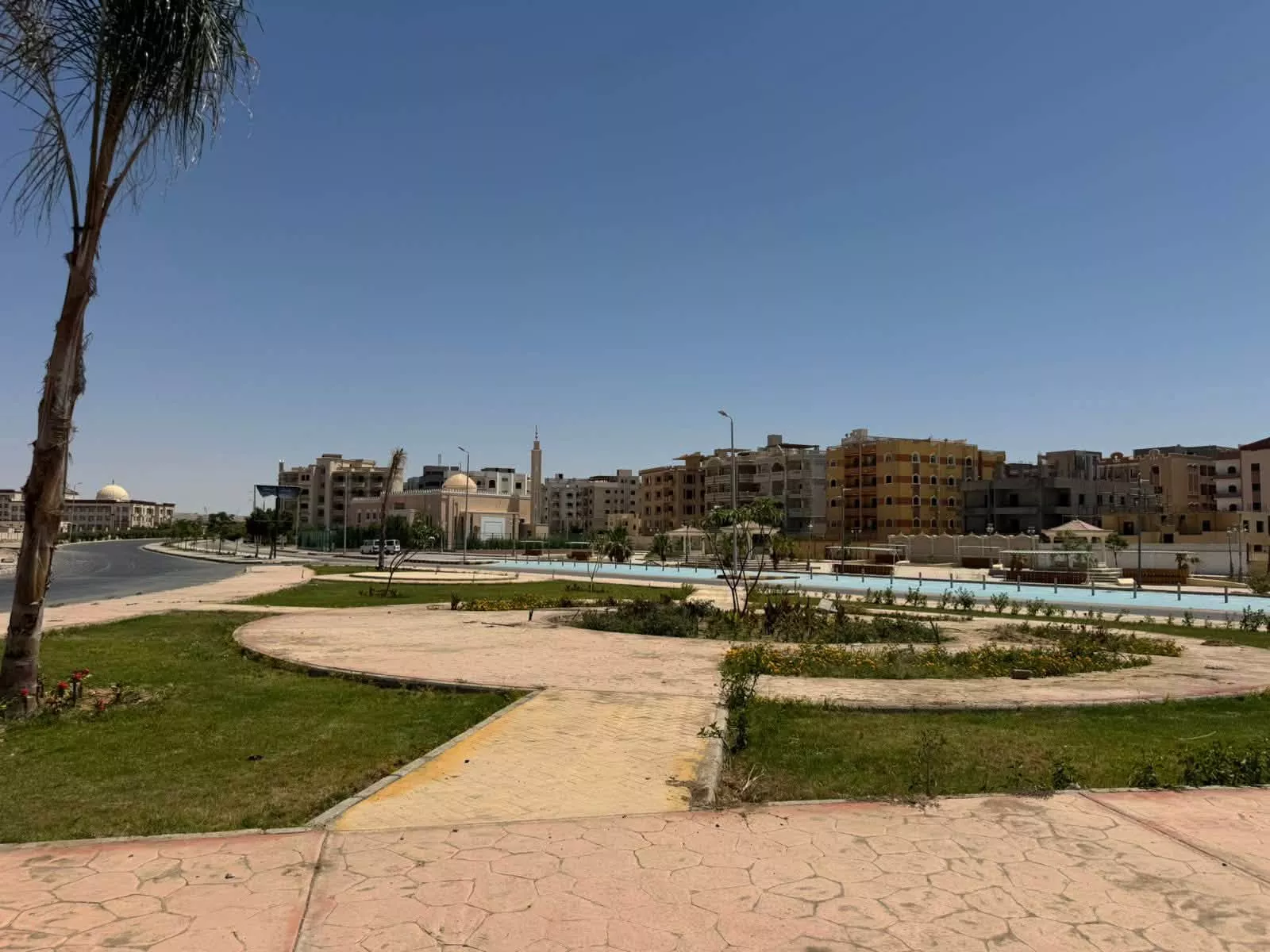 المنشاوي تتابع سير العمل بعدد من مشروعات التطوير بمدن الصعيد