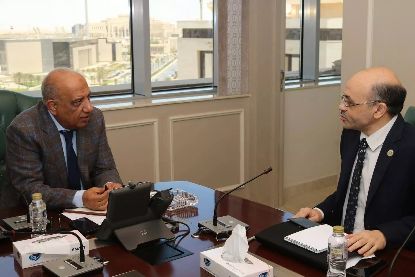 وزير الكهرباء يجتمع مع رئيس هيئة المواد النووية