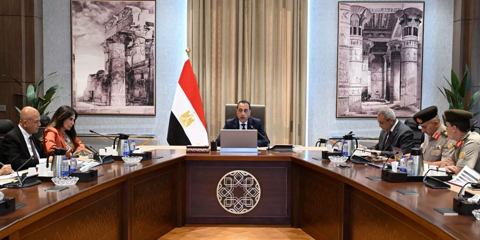 مدبولي يتابع استعدادات تنفيذ المرحلة الثانية من حياة كريمة