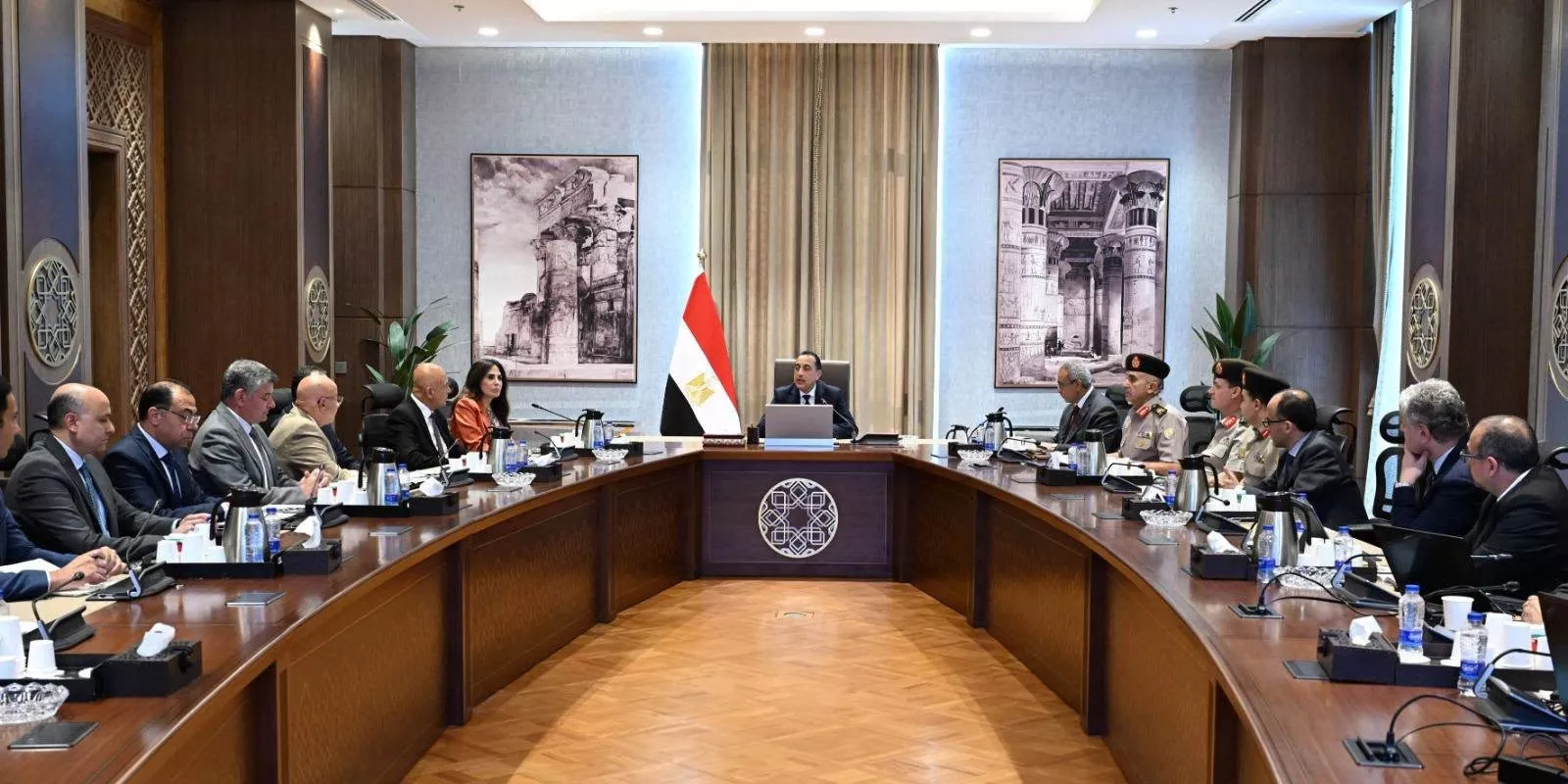 مدبولي يتابع استعدادات تنفيذ المرحلة الثانية من حياة كريمة