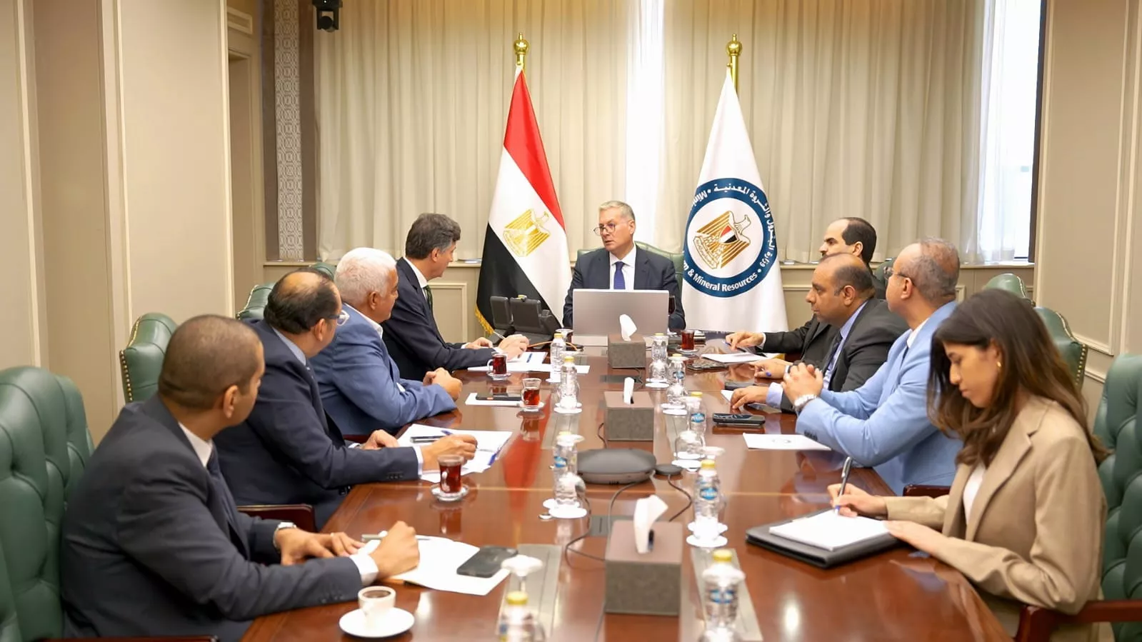 وزير البترول مع وفد من شركة إيني الإيطالية