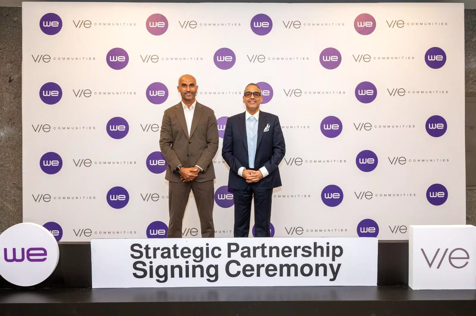 المصرية للاتصالات توقّع مذكرة تفاهم مع شركة VIE Communities