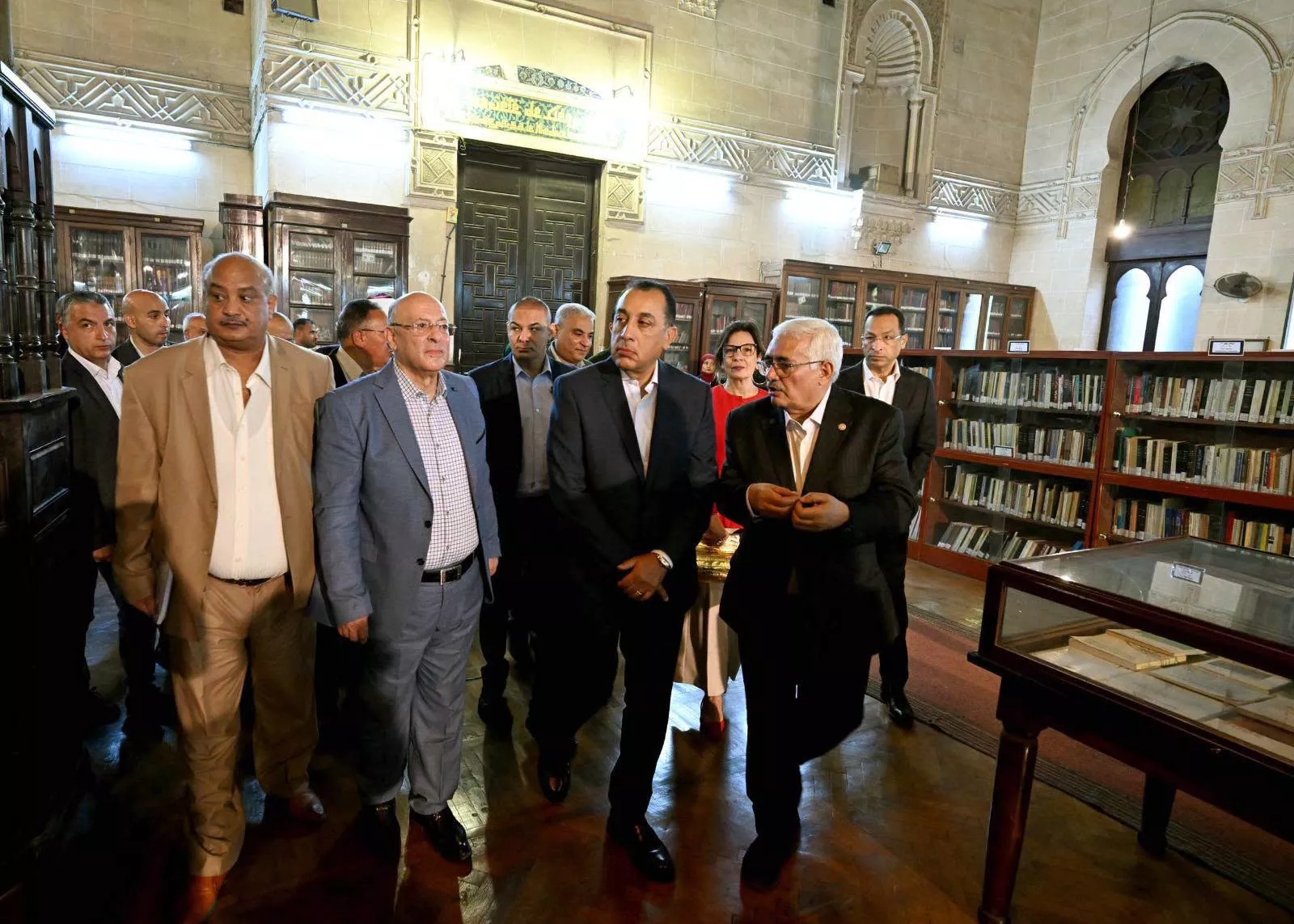 رئيس الوزراء يتفقد المبنى التاريخي للجمعية الجغرافية المصرية 