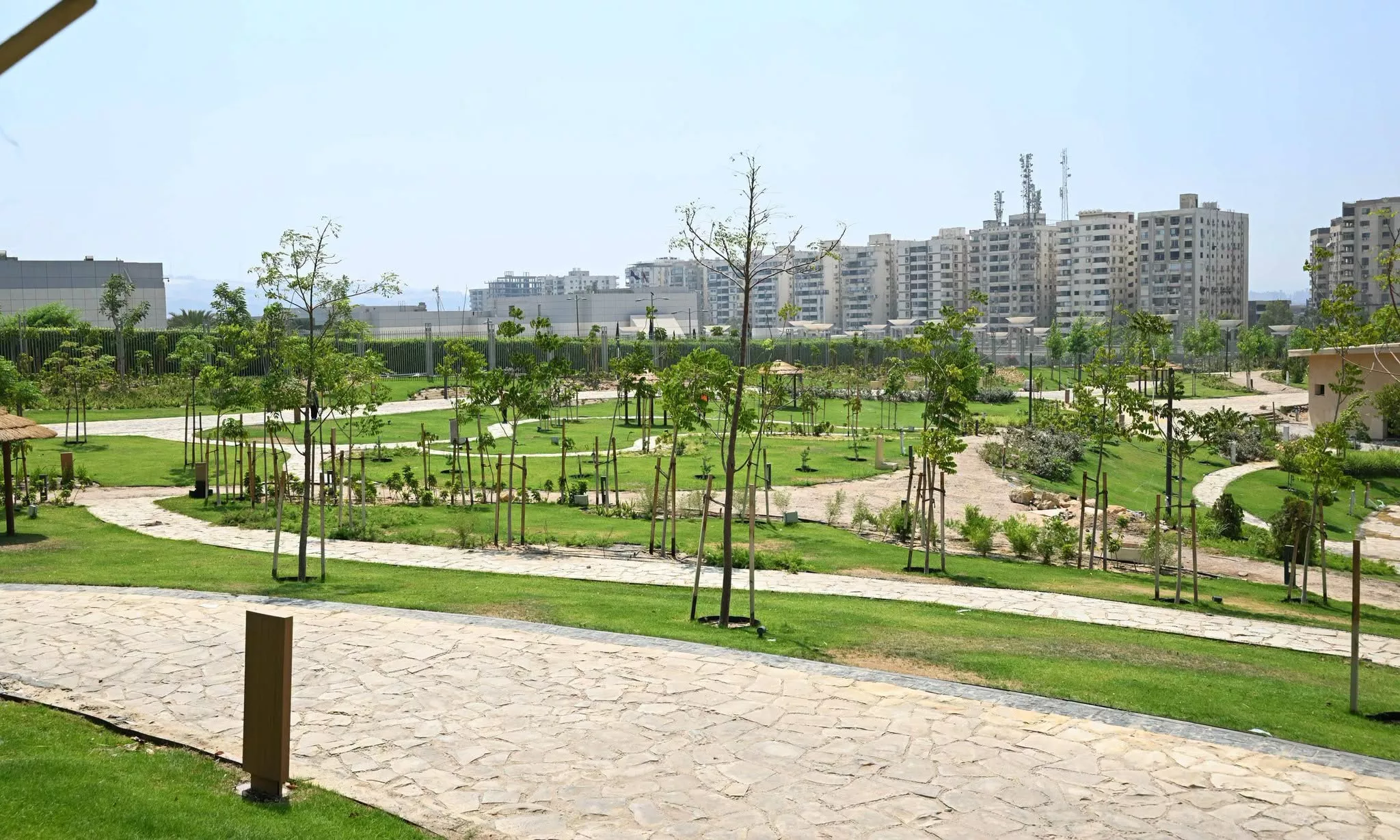 رئيس الوزراء يتفقد معدلات الإنجاز بمشروع حدائق تلال الفسطاط