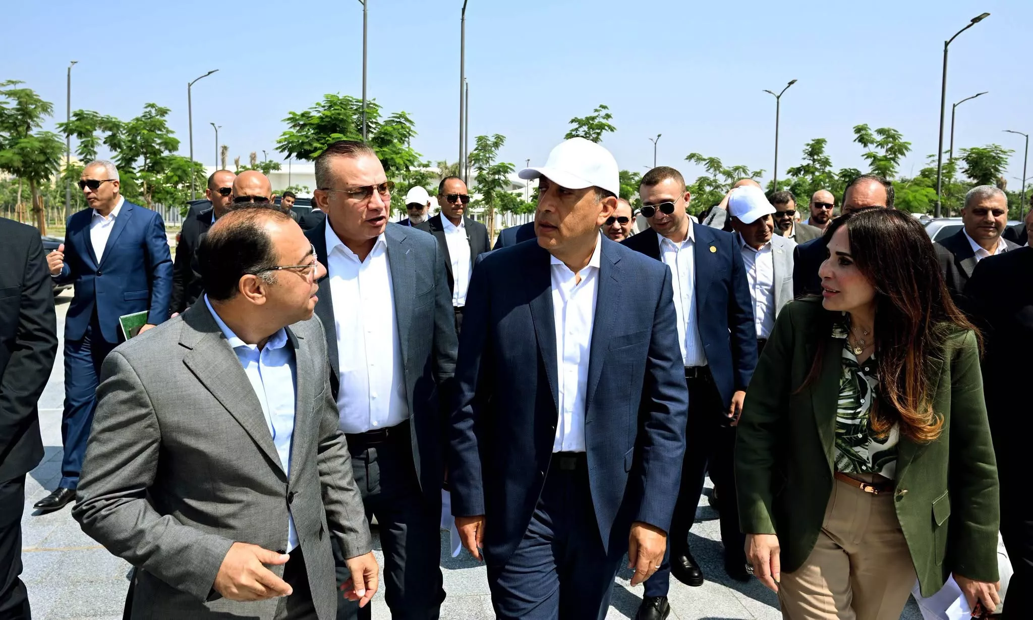 رئيس الوزراء يتفقد معدلات الإنجاز بمشروع حدائق تلال الفسطاط