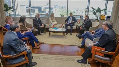 مباحثات مصرية - بولندية لتعزيز التعاون المشترك بالمجالات الزراعية والحيوانية