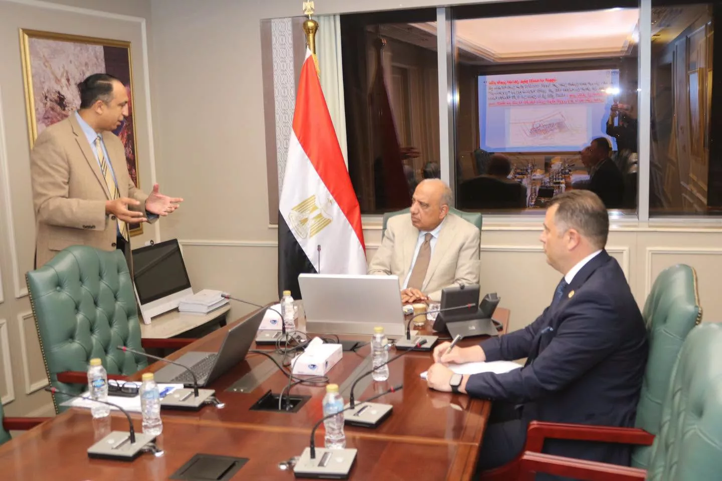 وزير الكهرباء يتابع تطور الأعمال فى مشروع المحطة النووية بالضبعة