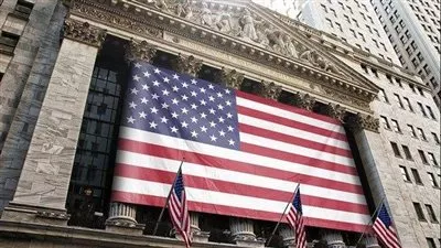 نمو اقتصاد أمريكا يقفز بـ 2.1% خلال الربع الأول من 2026