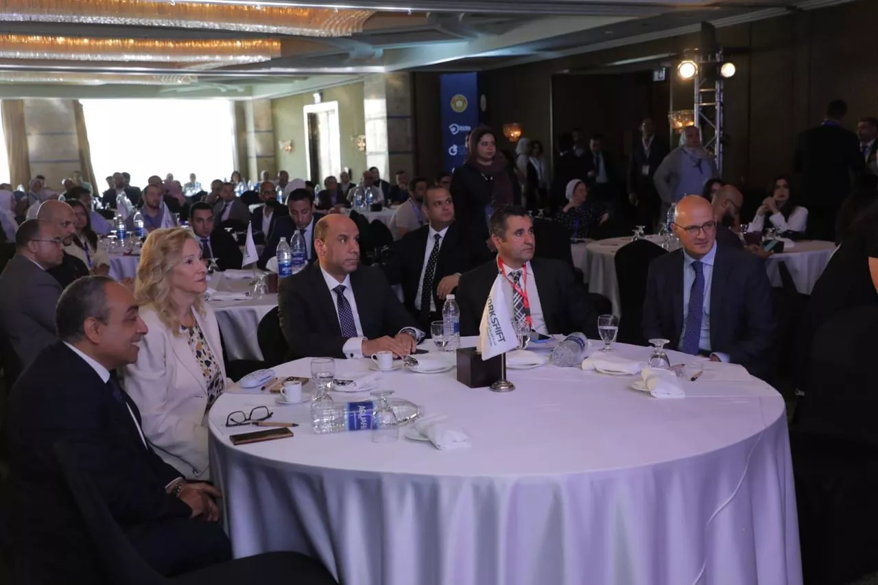 قمة Work Shift Summit 2026