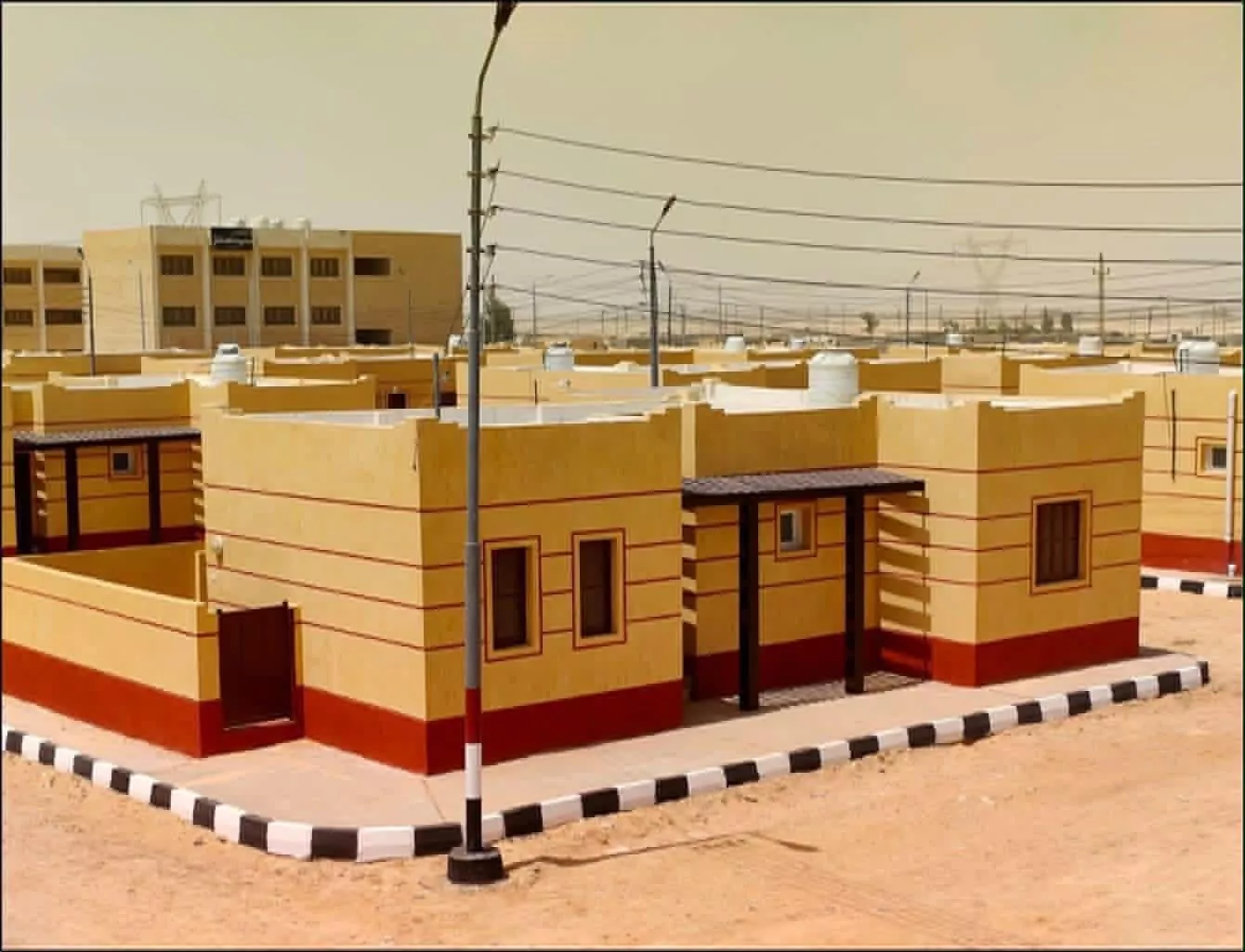 وزيرة الإسكان تستعرض إنجازات الجهاز المركزي للتعمير في تنفيذ 1951 مشروعًا