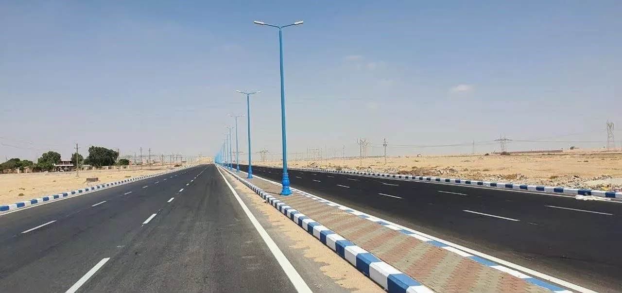 وزيرة الإسكان تستعرض إنجازات الجهاز المركزي للتعمير في تنفيذ 1951 مشروعًا