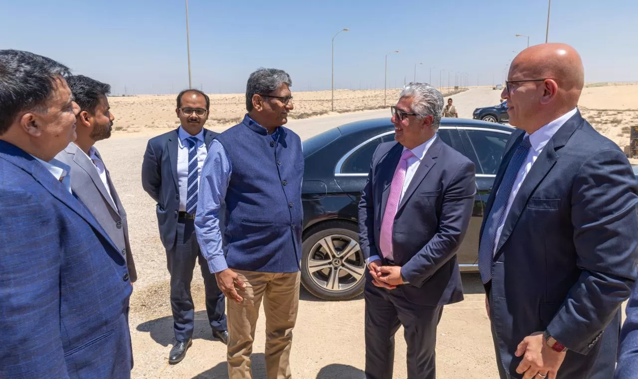 وليد جمال الدين يشهد وضع حجر أساس مصنع نايل فيرو ألويز