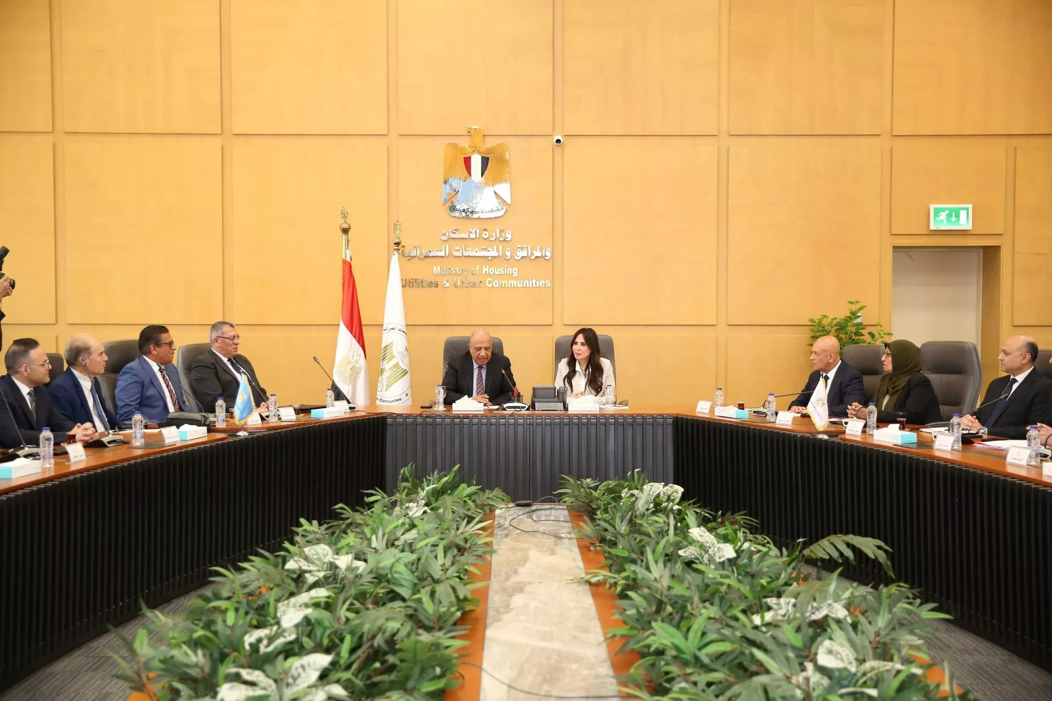 وزيرا الإسكان والكهرباء يوقعان مذكرة لترشيد الاستهلاك