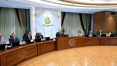 مجلس الوزراء يوافق على مشروع لصناعة المنسوجات بنظام المناطق الحرة الخاصة