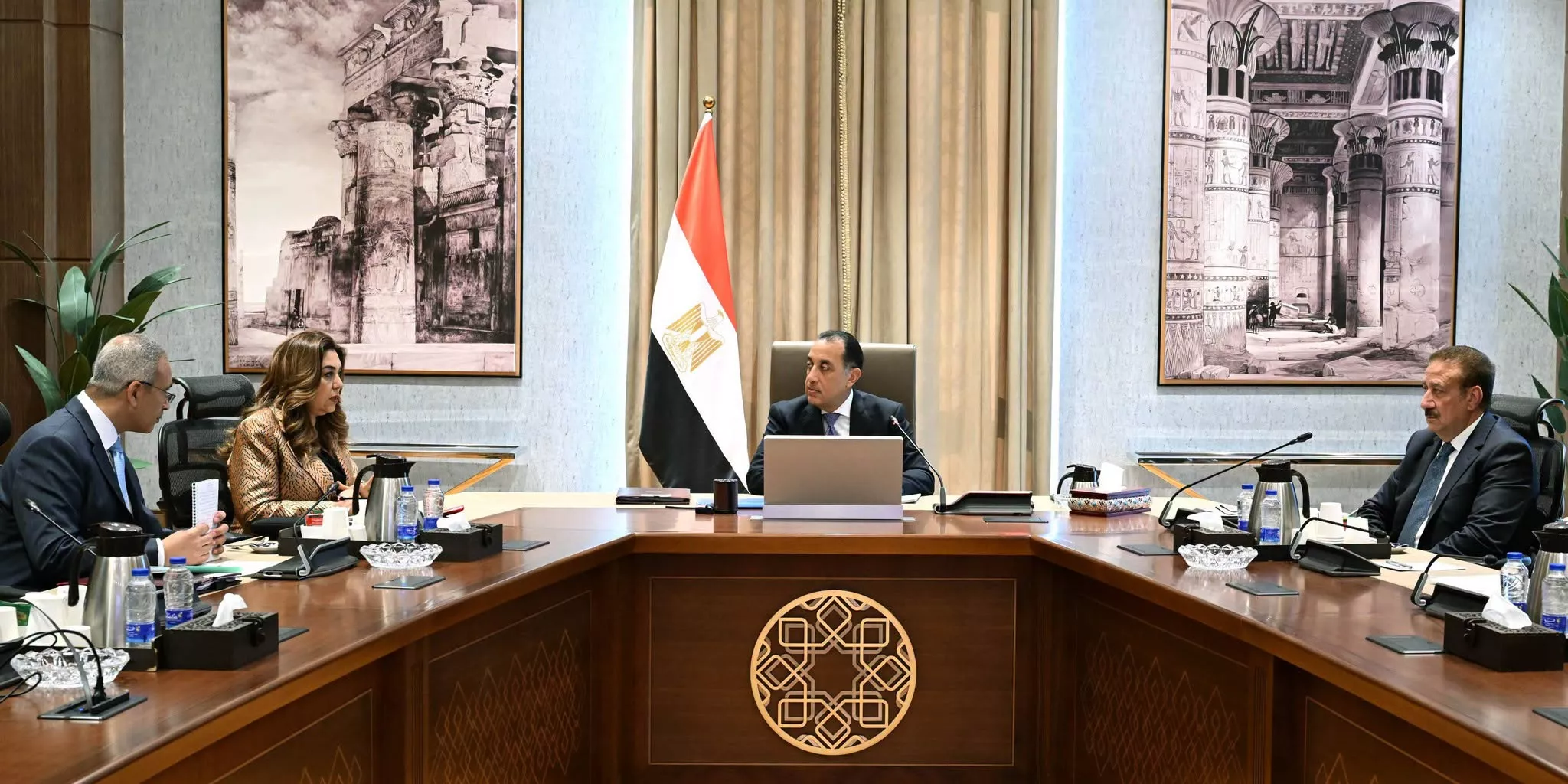 رئيس الوزراء يتابع تنفيذ مشروعات محافظة بورسعيد