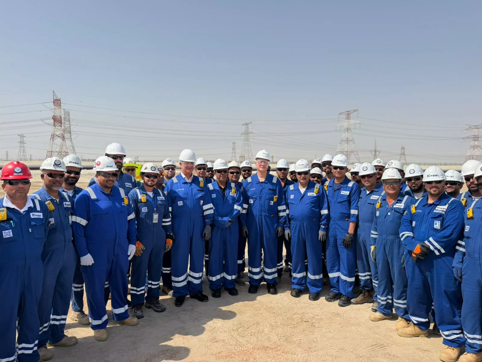وزير البترول يتفقد مشروع إنبي بالإمارات
