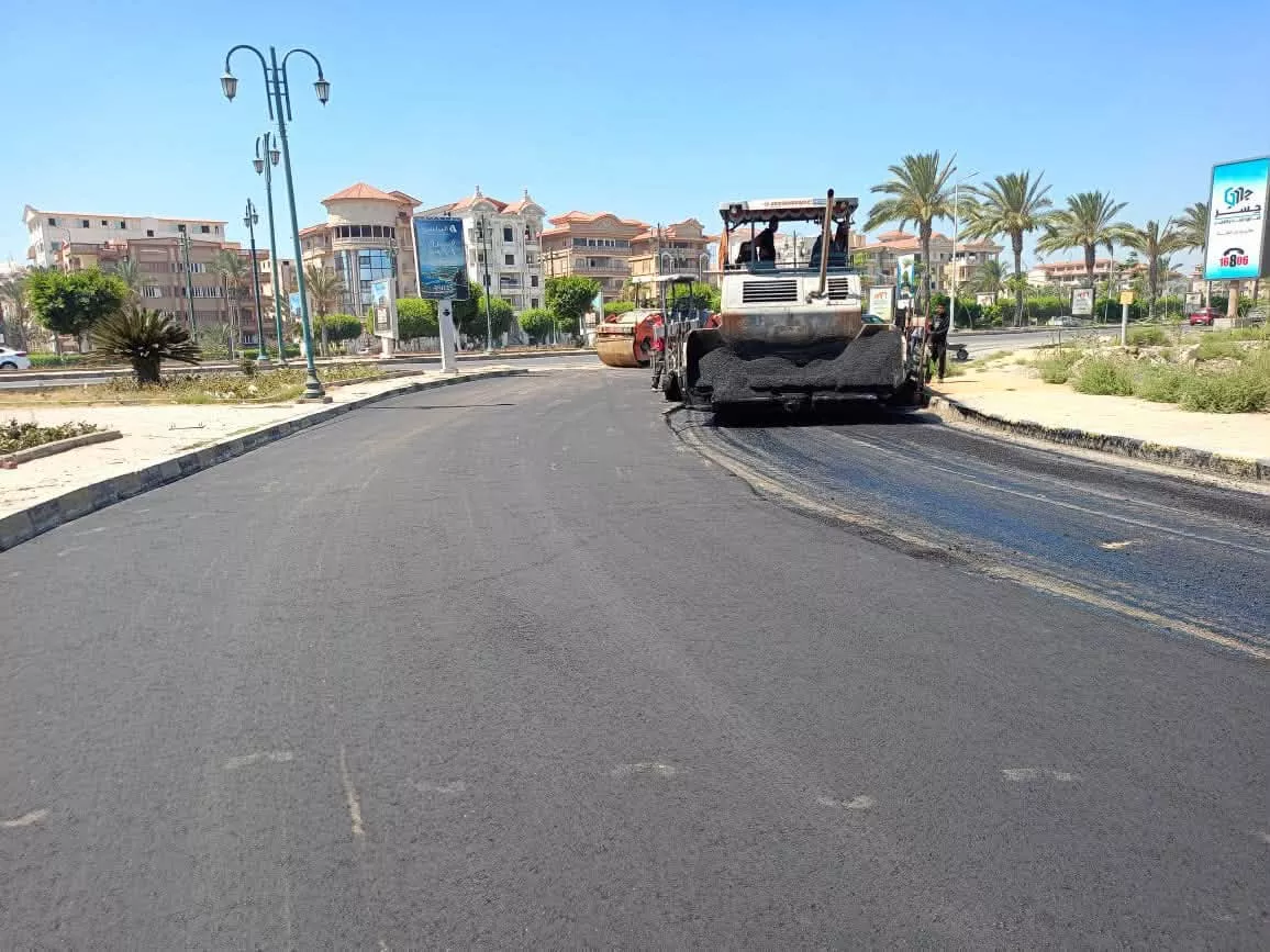 وزيرة الإسكان تتابع تنفيذ خطط تطوير ورفع كفاءة شبكات الطرق