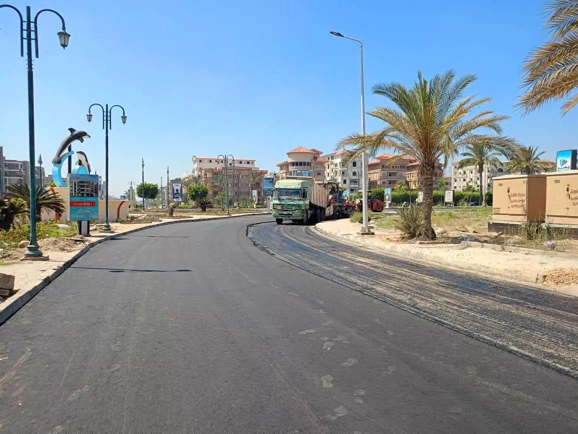 وزيرة الإسكان تتابع تنفيذ خطط تطوير ورفع كفاءة شبكات الطرق