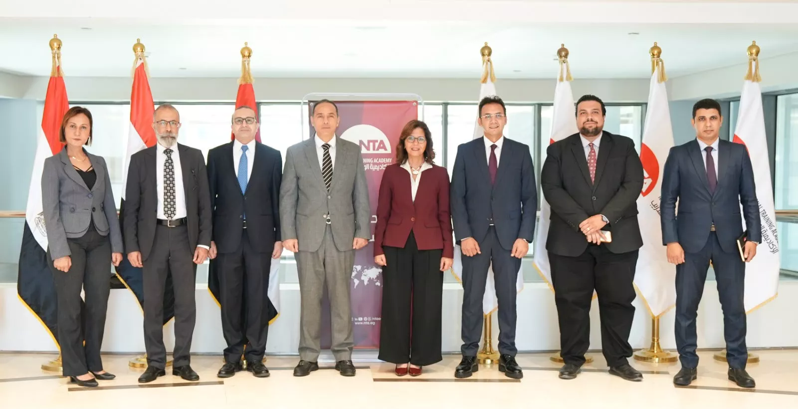 رئيس الرقابة المالية يجتمع مع مديرة الأكاديمية الوطنية للتدريب