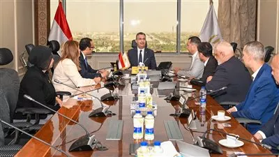 «التموين» تبحث سبل التعاون مع «إرادة فاينانس» في المشروع القومي «Carry On»