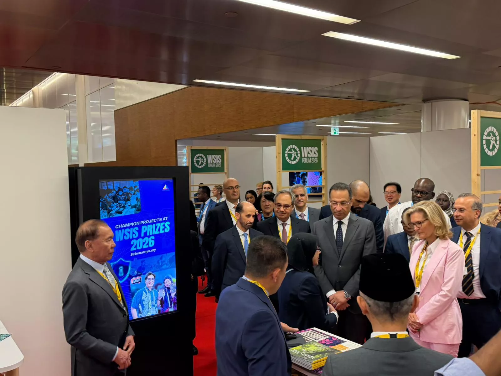 مصر تتسلم  رئاسة منتدى القمة العالمية لمجتمع المعلومات WSIS Forum لعام 2026 في جنيف 
