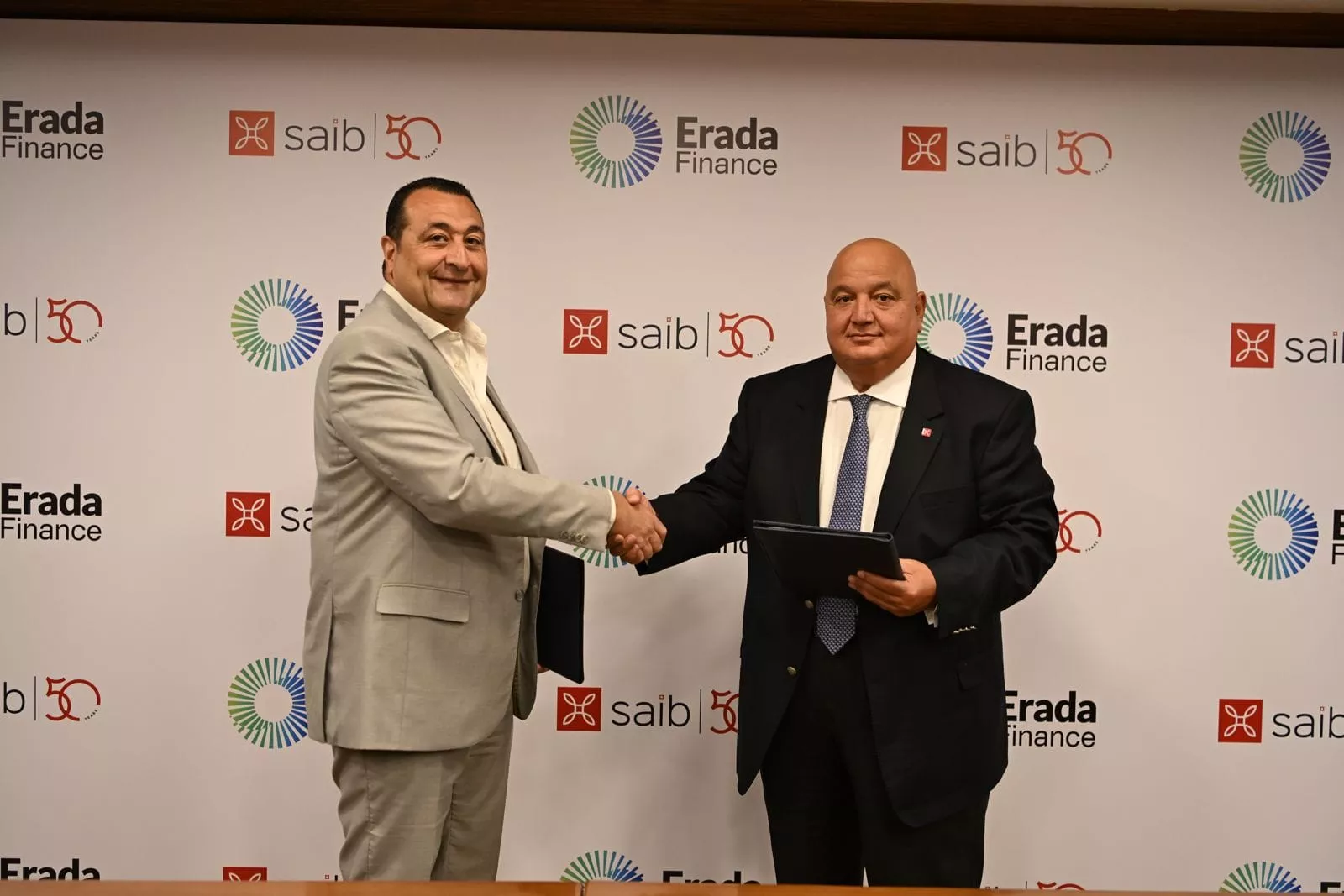 بنك saib يوقع عقد تمويل متوسط الأجل بقيمة 300 مليون