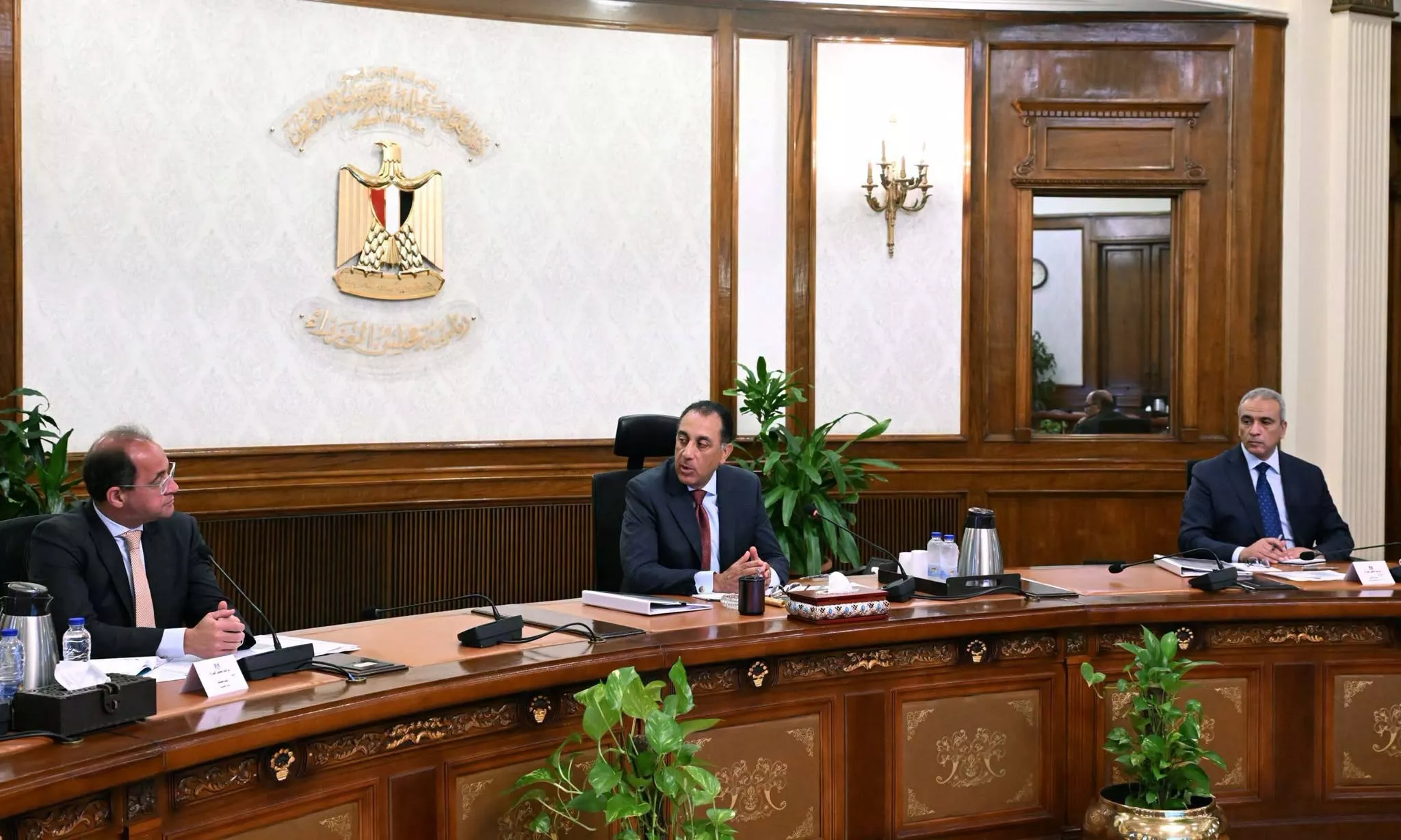 مدبولي يتابع مستجدات الموقف التنفيذي لمشروعات الطاقة الجديدة والمتجددة