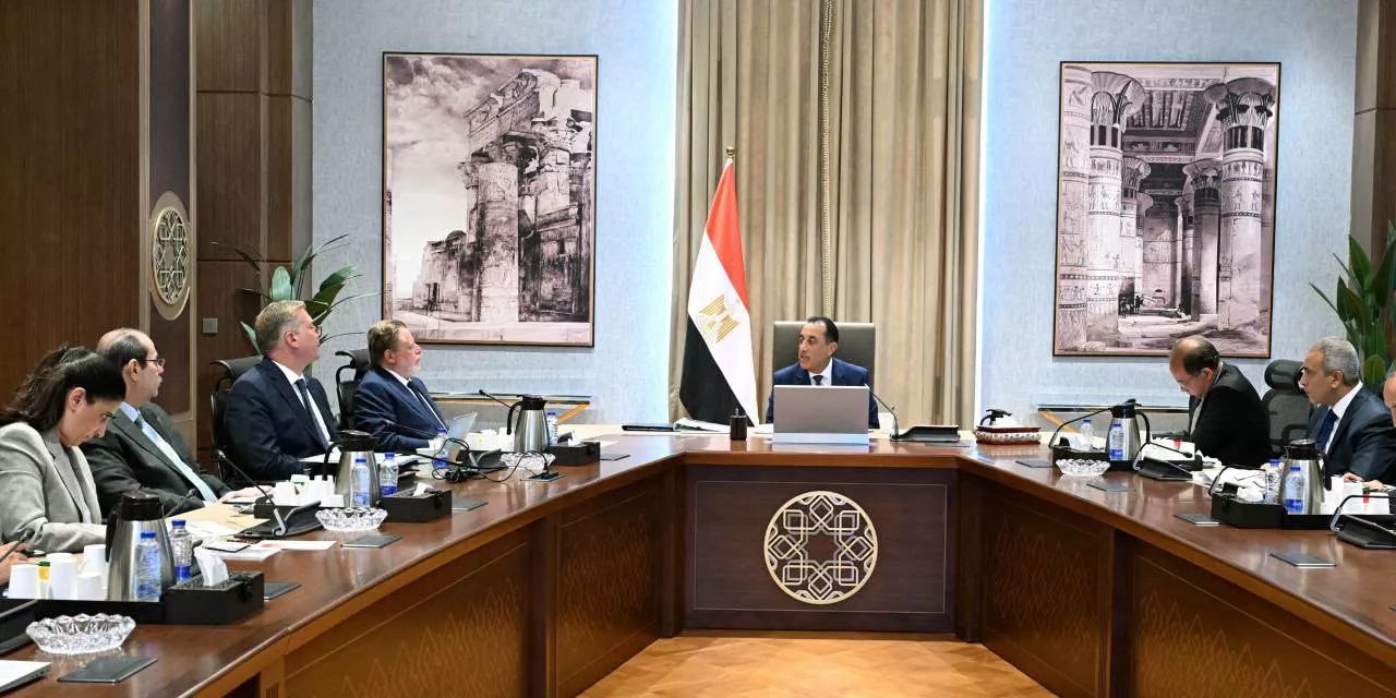 مدبولي يتابع زيادة المخزون الاستراتيجي من المنتجات البترولية