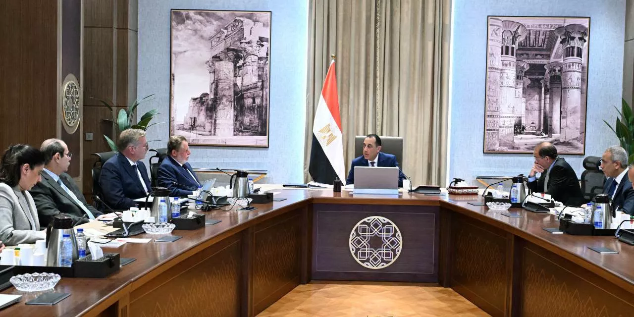 مدبولي يتابع زيادة المخزون الاستراتيجي من المنتجات البترولية