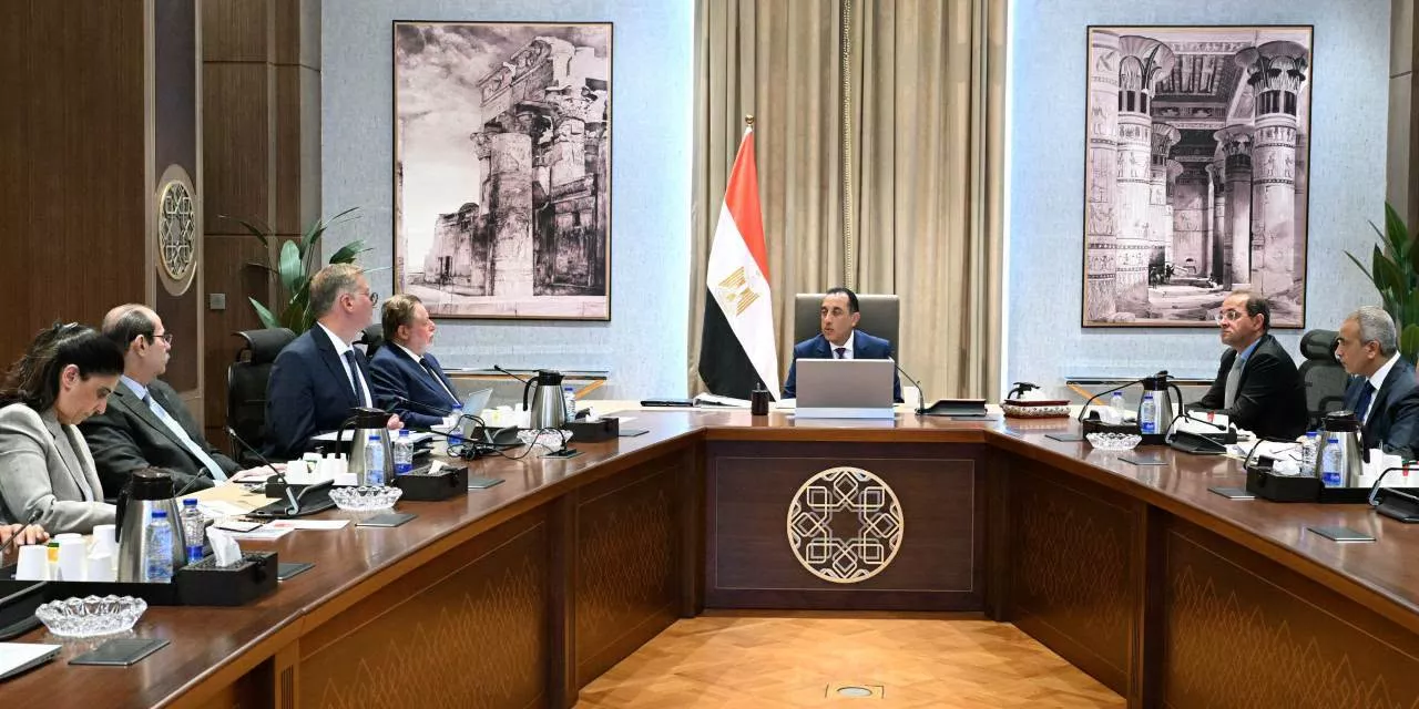 مدبولي يتابع زيادة المخزون الاستراتيجي من المنتجات البترولية