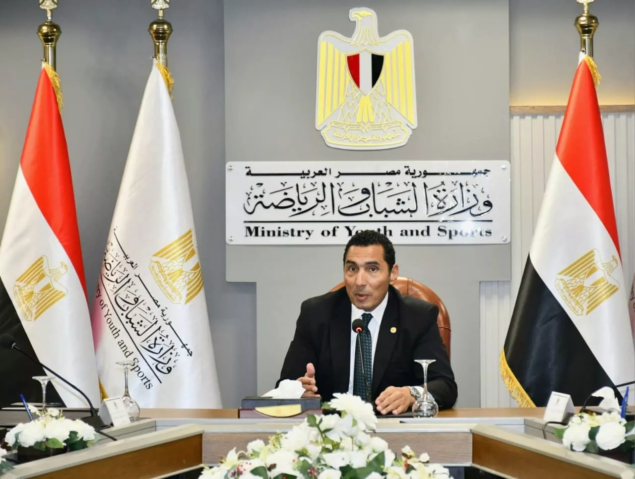 جوهر نبيل وزير الشباب والرياضة