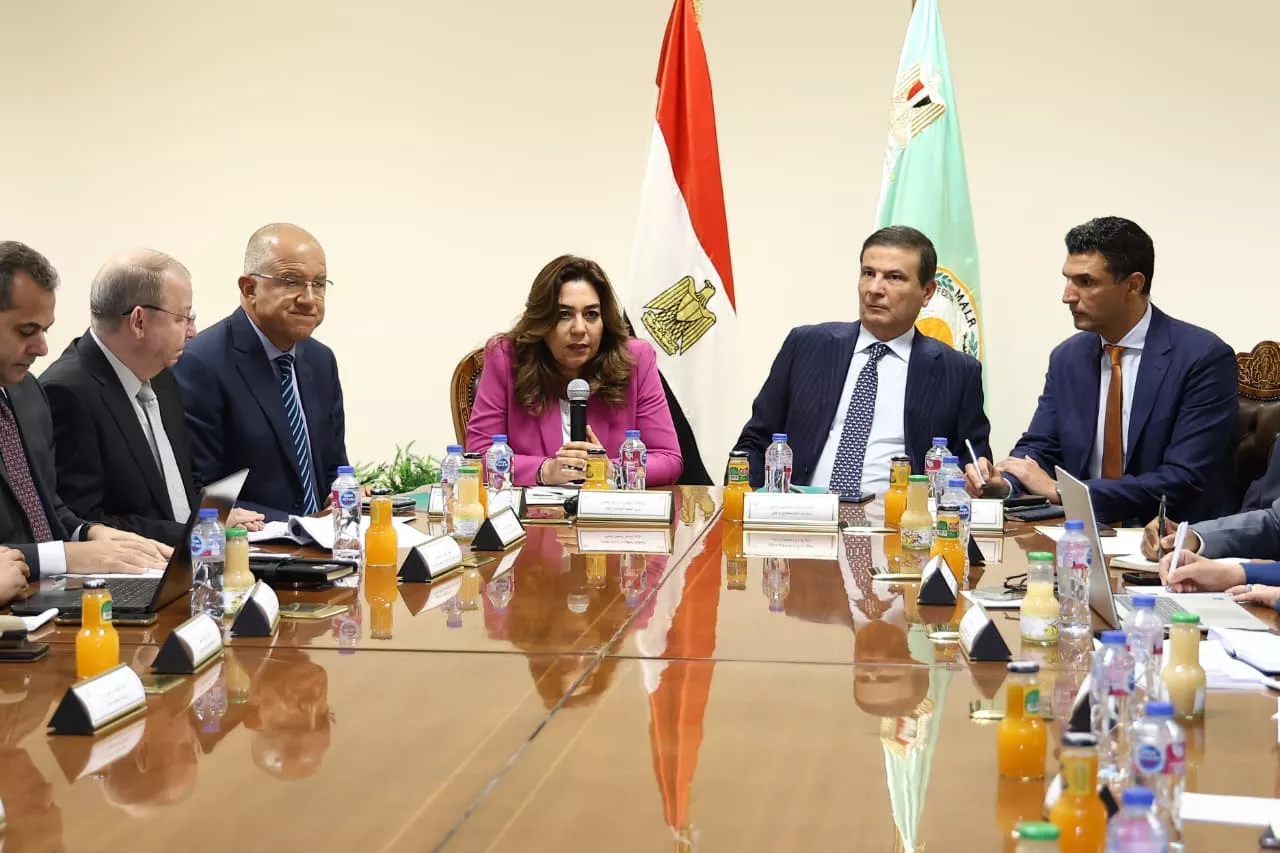 اجتماع تنسيقي موسع لمتابعة الموقف التنفيذي لمبادرة القرية المنتجة