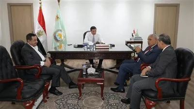 وزير «الزراعة» يبحث مع «الفاو» دعم «مبادرة إحياء القرية المنتجة»