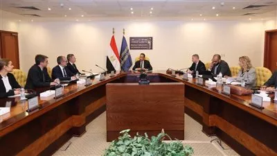 مصر تبحث مع البنك الدولي تعزيز الشراكة بمجالات التحول الرقمي والذكاء الاصطناعي