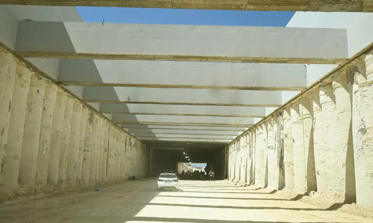 مشروع نفق الطريق الساحلي بو غاز نيو مارينا