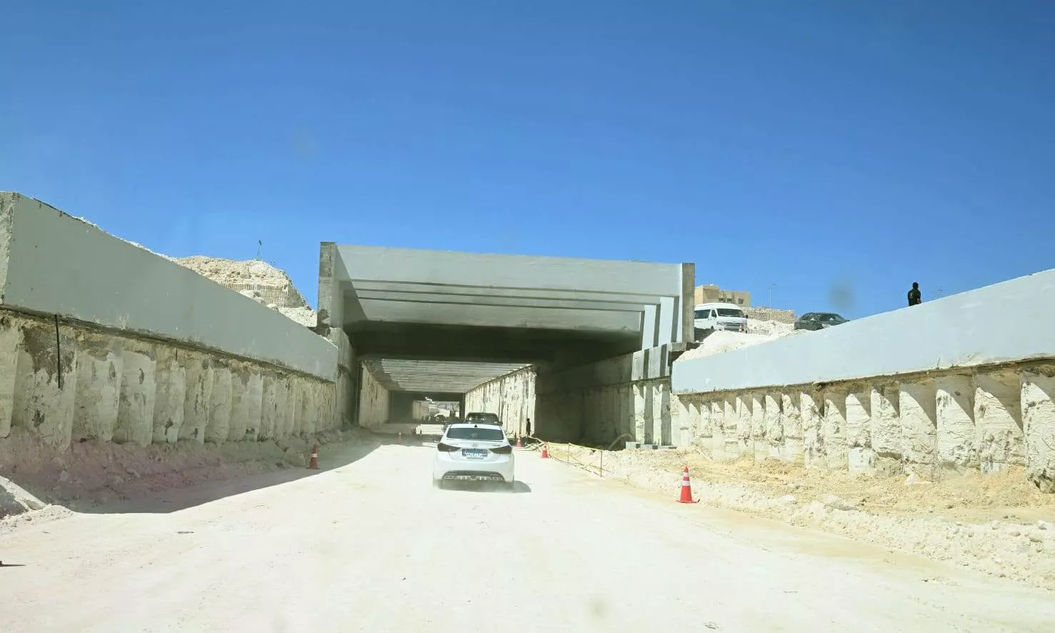 مشروع نفق الطريق الساحلي بو غاز نيو مارينا