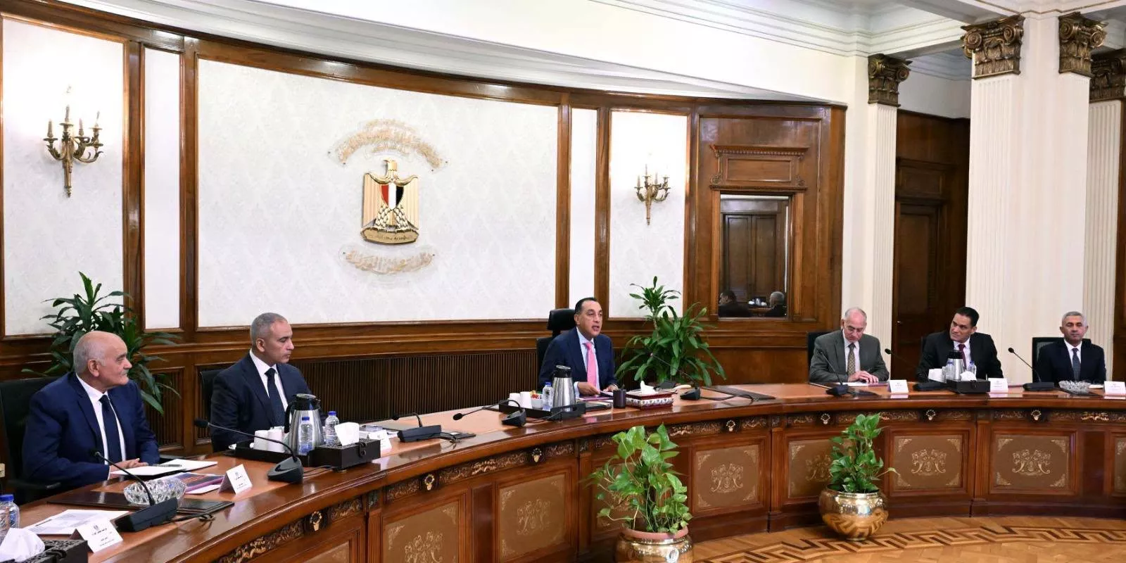 رئيس الوزراء يتابع مستجدات مشروع الأجهزة التعويضية
