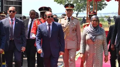 الرئيس السيسي يشارك في الجلسة الختامية لاجتماع رجال الأعمال من مصر وتنزانيا
