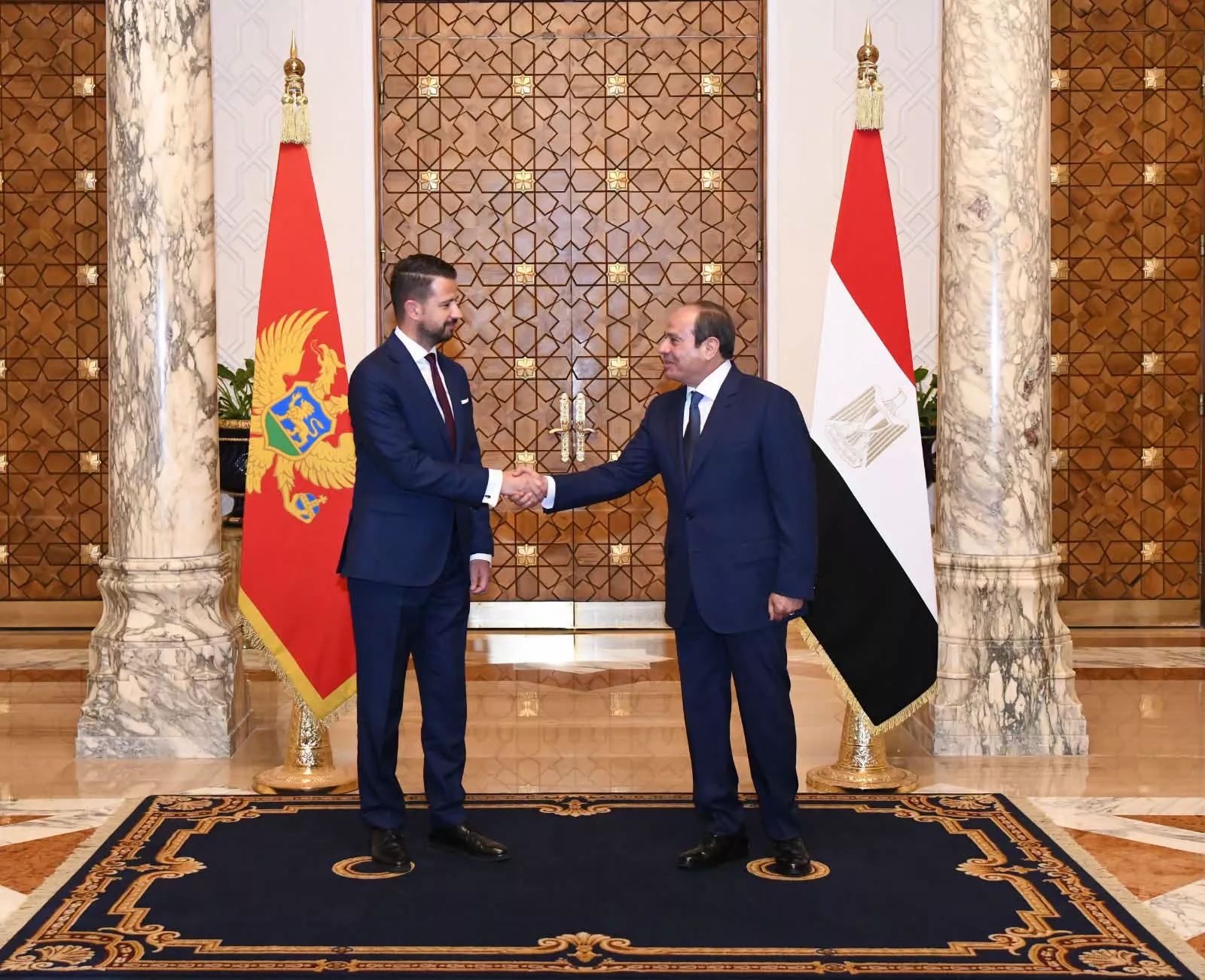 الرئيس السيسي يلتقي رئيس جمهورية الجبل الأسود