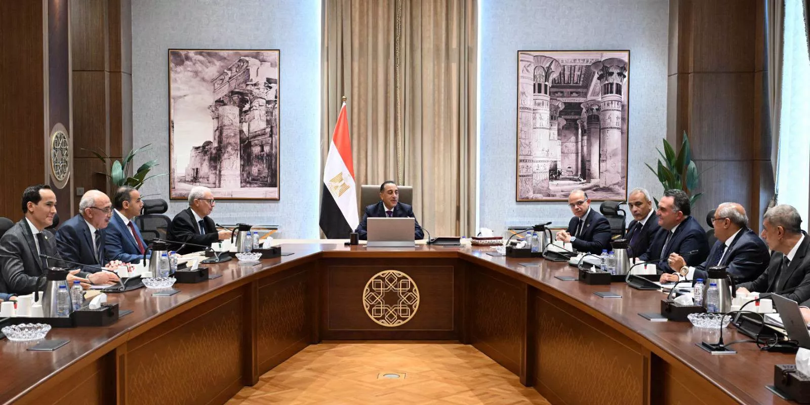مدبولي يستعرض جهود تحفيز بيئة الاستثمار بشبه جزيرة سيناء