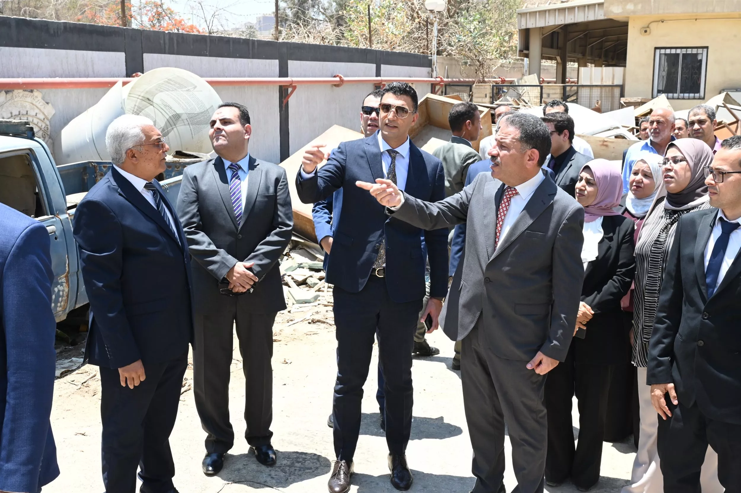وزير الصناعة يتفقد مقر مصلحة الرقابة الصناعية