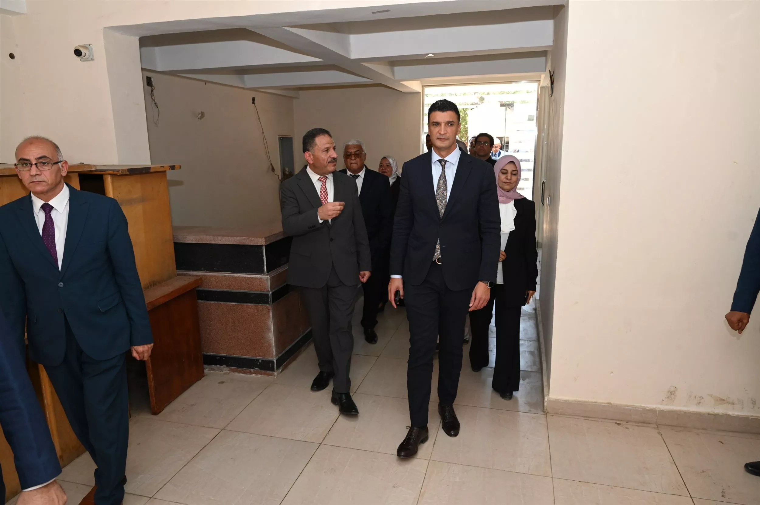 وزير الصناعة يتفقد مقر مصلحة الرقابة الصناعية
