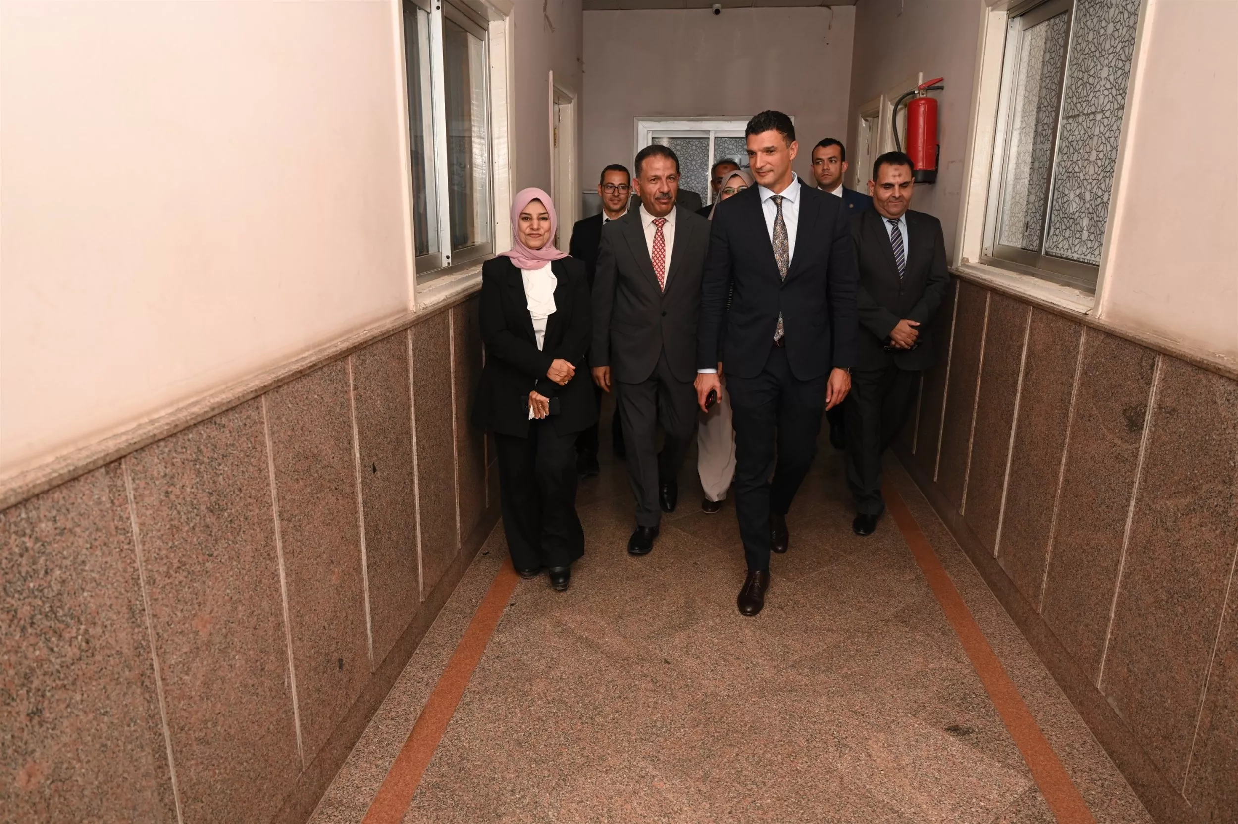 وزير الصناعة يتفقد مقر مصلحة الرقابة الصناعية