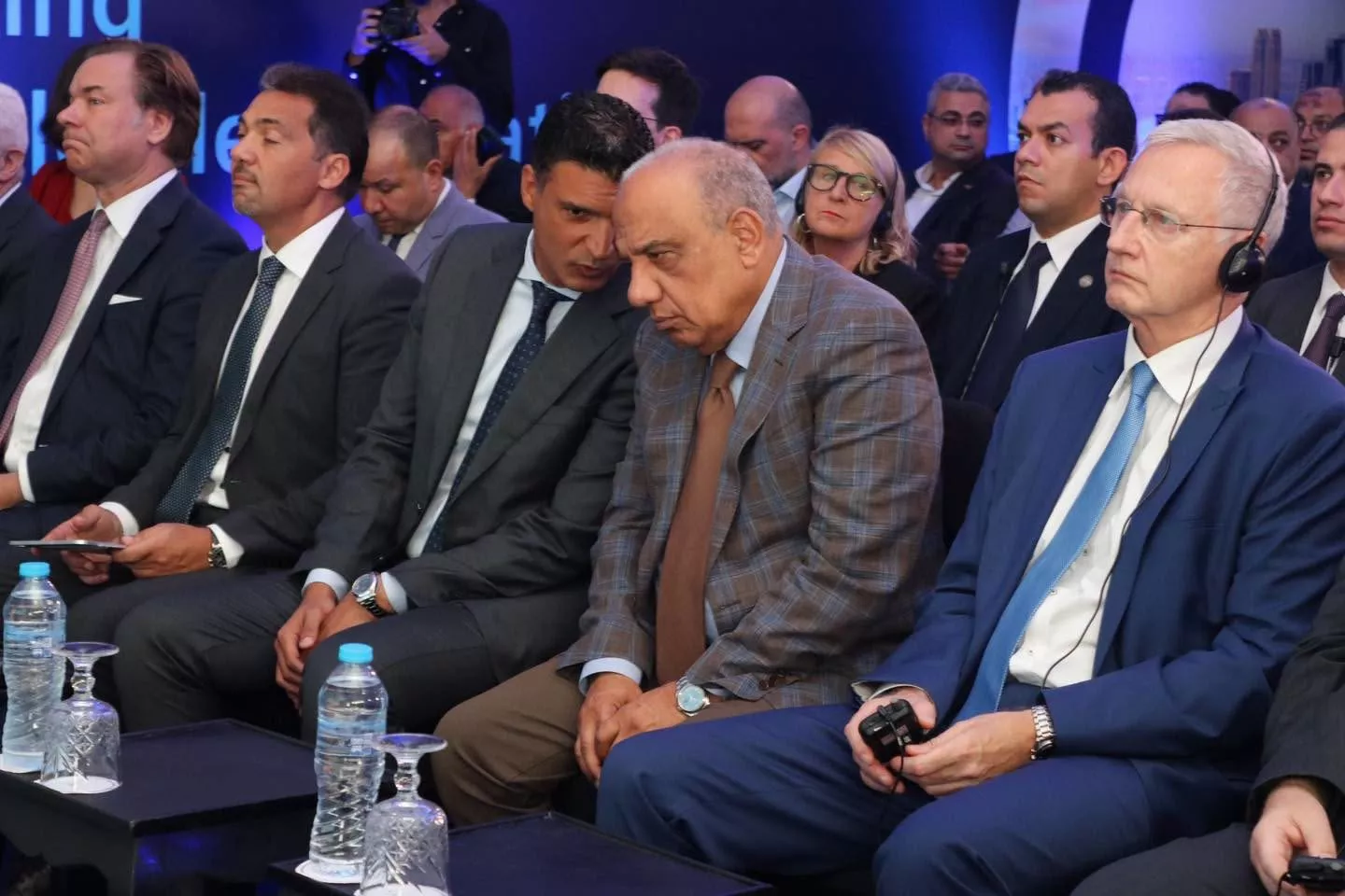 وزير الكهرباء والطاقة المتجددة يشهد افتتاح مصنع سيمنس