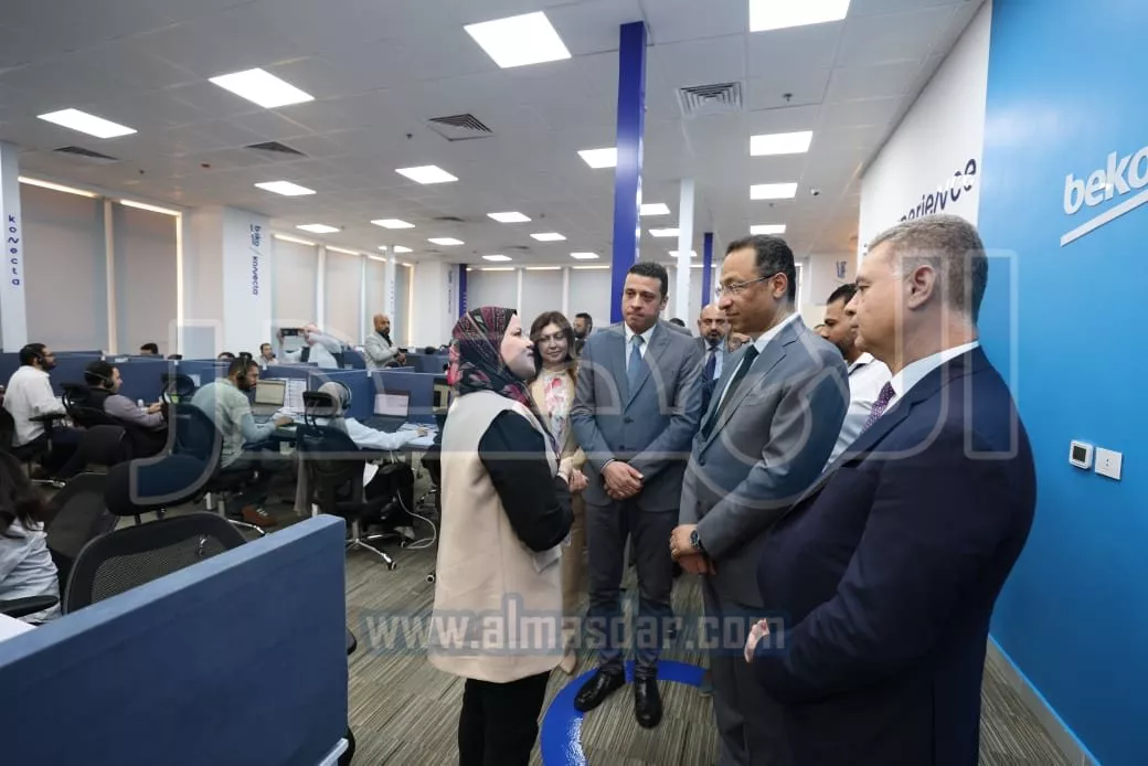 وزير الاتصالات يفتتح المقر الإقليمي لشركة كونيكتا