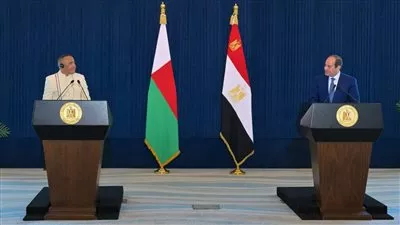 السيسى ورئيس مدغشقر يشهدان التوقيع على 5 مذكرات تفاهم