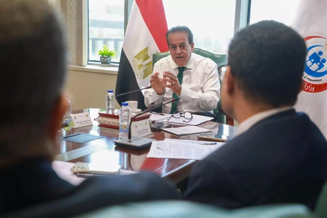 وزير الصحة يجتمع مع ممثلي شركتي تكنويڤ وميدبوت