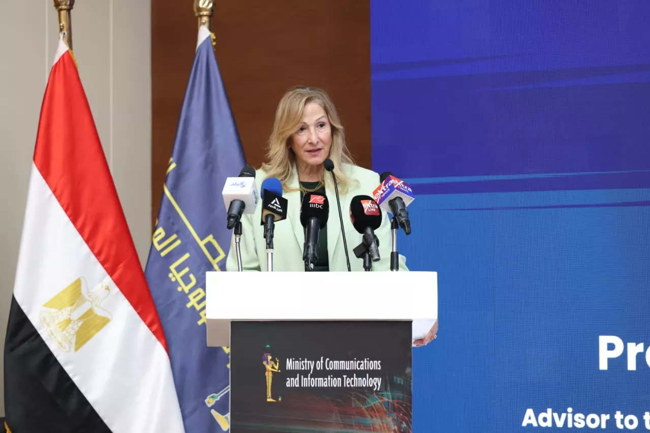 الدكتورة هدى بركة مستشار وزير الاتصالات وتكنولوجيا المعلومات لتنمية المهارات التكنولوجية 