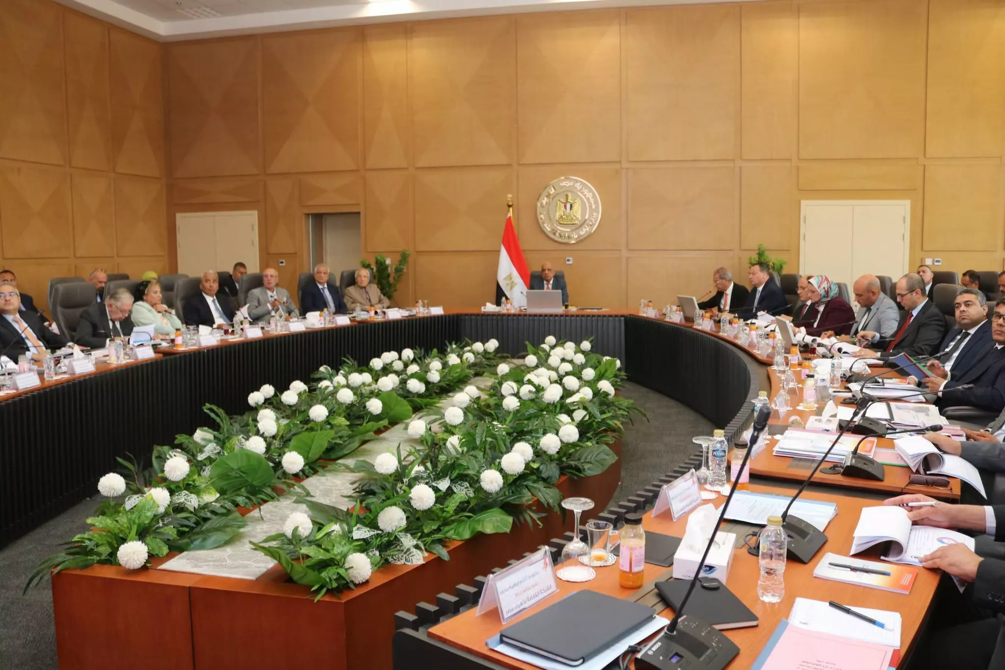 وزير الكهرباء يترأس اجتماع الشركة القابضة لكهرباء مصر