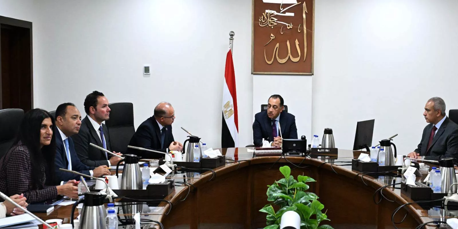 رئيس الوزراء يستعرض جهود صندوق مصر السيادي